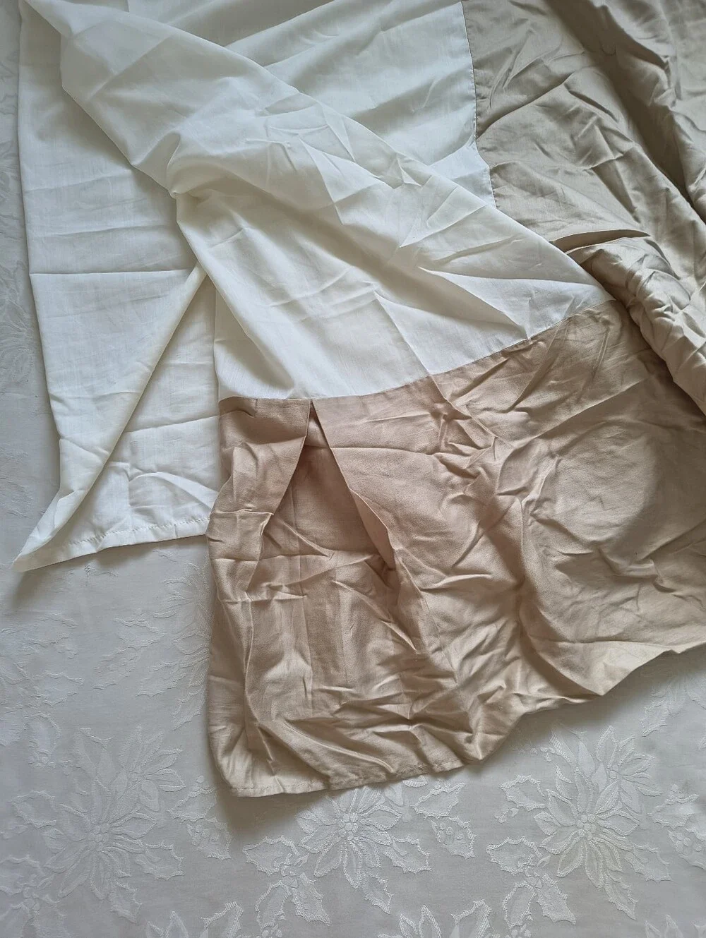 Keeco Bed Skirt Cotton Beige Drop